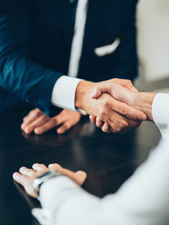 1. Jeśli chcesz coś powiedzieć, a on Ciebie nie słucha, to: