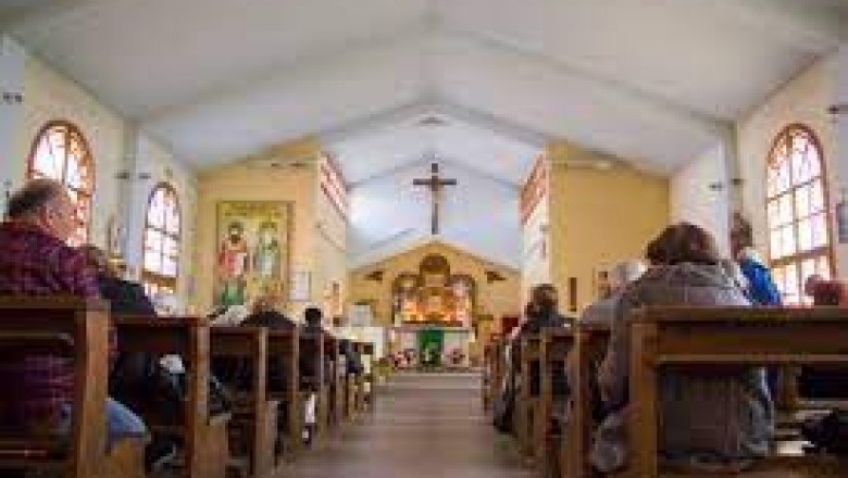 Cennik kościelny, czyli ile trzeba zapłacić księdzu za chrzest, ślub oraz pogrzeb?