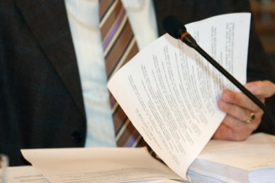 Ile wynosi podatek od spadku? Na czym polega zachowek? Za jakie długi odpowiada spadkobierca?