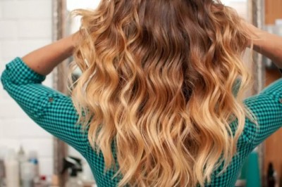 Czy chlor w basenie niszczy włosy? Jak basen wpływa na włosy? Czy woda z basenu szkodzi włosom?