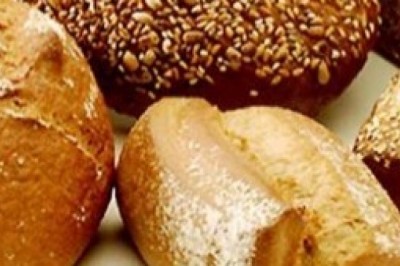 Czy można jeść chleb przy odchudzaniu? Jaki jeść chleb żeby schudnąć z brzucha? Chudnij i nie rezygnuj z chleba!