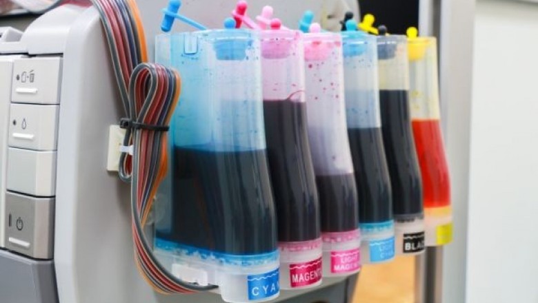 Jak oszczędzać tusz w drukarkach? Dlaczego drukarka pobiera dużo tuszu?