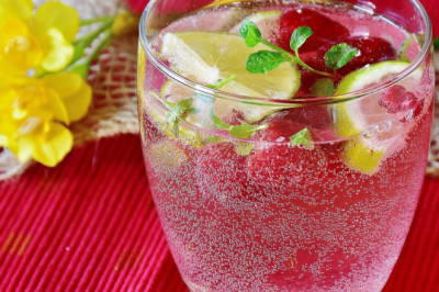 Woda gazowana jest niezdrowa? To mit!