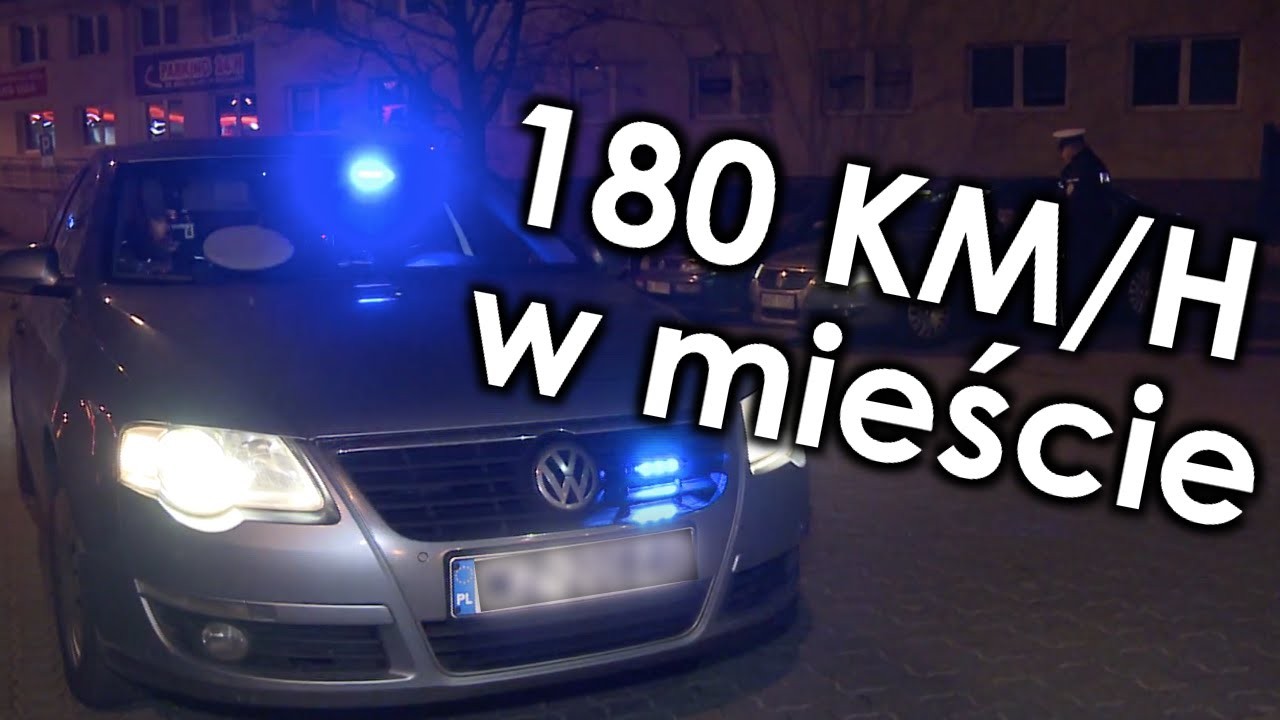 Wyścigi samochodowe w Warszawie. 180 km/h