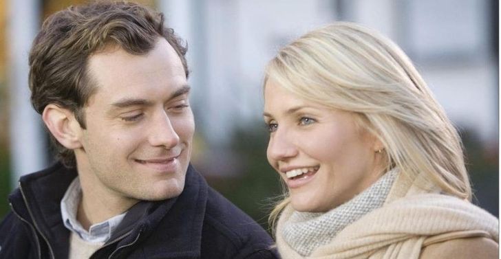 8 psychologicznych sztuczek, które sprawią, że ludzie natychmiast cię polubią