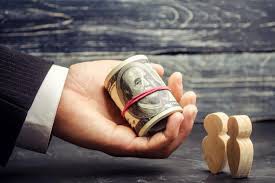 Uważaj na nieuczciwe oferty szybkich pożyczek