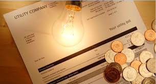 Jak oszczędzać prąd? Gdzie szukać oszczędności? Najpopularniejsze  taryfy energii elektrycznej.