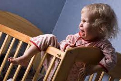 Jak oduczyć dziecko przychodzenia w nocy do łóżka rodziców?