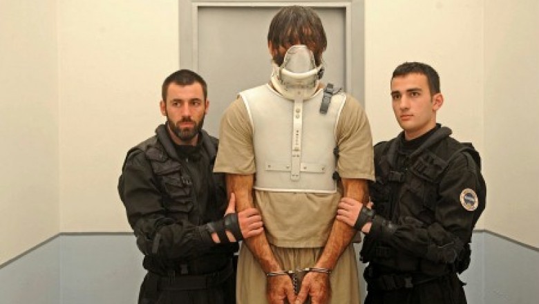 Zwierz - cały film online za darmo po polsku.