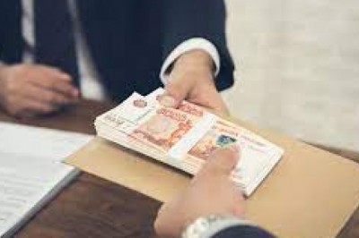 Kredyt, które wybrać raty - równe czy malejące? Co się bardziej opłaca raty równe czy malejace?