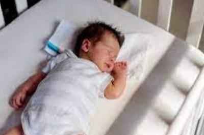 W jakiej pozycji powinien spać noworodek?