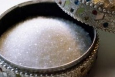 Depilacja pastą cukrową, czyli jak przeprowadzić depilację pastą cukrową?