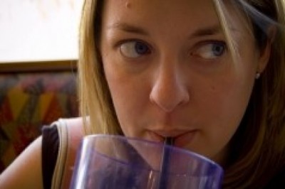 Dlaczego powinno się pić wodę?  Ile wody dziennie powinien wypić człowiek?