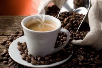 Jak kofeina wpływa na organizm?