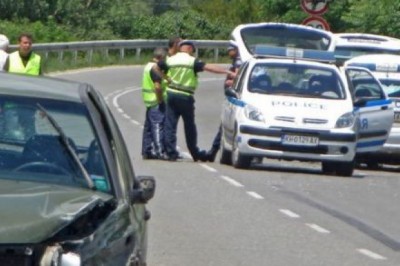 Kolizja drogowa - to trzeba wiedzieć. Co powinien zrobić sprawca kolizji?