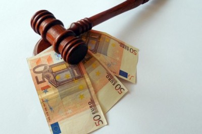 Koszty postępowania sądowego. Jak obliczyć koszty postępowania sądowego? Jak uniknąć płacenia kosztów sądowych?