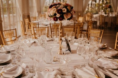 Najważniejsze etapy planowania ślubu, czyli jak wygląda planowanie ślubu krok po kroku.