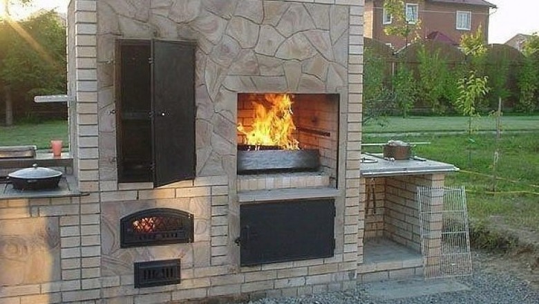 Jak zbudować wędzarnię w ogrodzie?