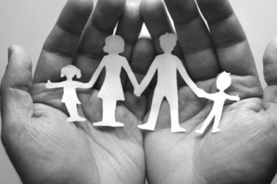 Jak rozpoznać rzetelną firmę ubezpieczeniową? Kto sprzedaje ubezpieczenia? Jak sprawdzić wiarygodność firmy ubezpieczeniowej?