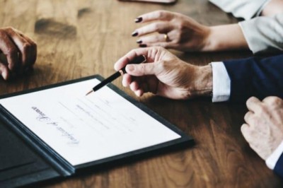 Wspólny kredyt po rozwodzie. Kto ma spłacać kredyt po rozwodzie? Jak podzielić majątek po rozwodzie z kredytem?