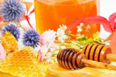 Jak wybrać odpowiedni rodzaj miodu? Jak rozpoznać jaki to rodzaj miodu?