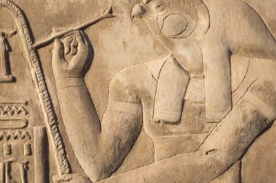 Biskup St. Denis i inne bezgłowe postaci