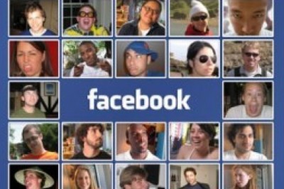 Jak pozostać bezpiecznym na Facebooku i nie paść ofiarą cyberoszustwa.